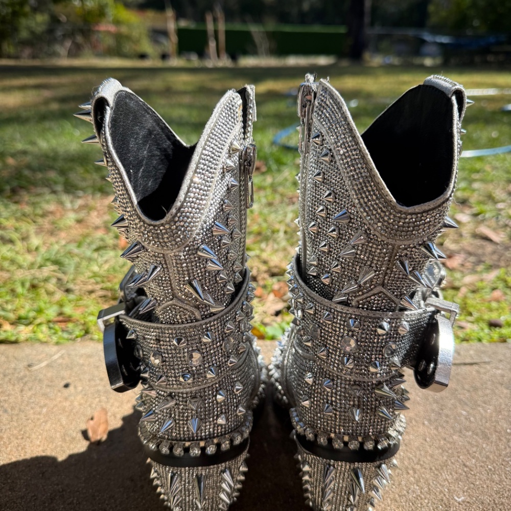 Dolls kill boots - Picture 3 of 5